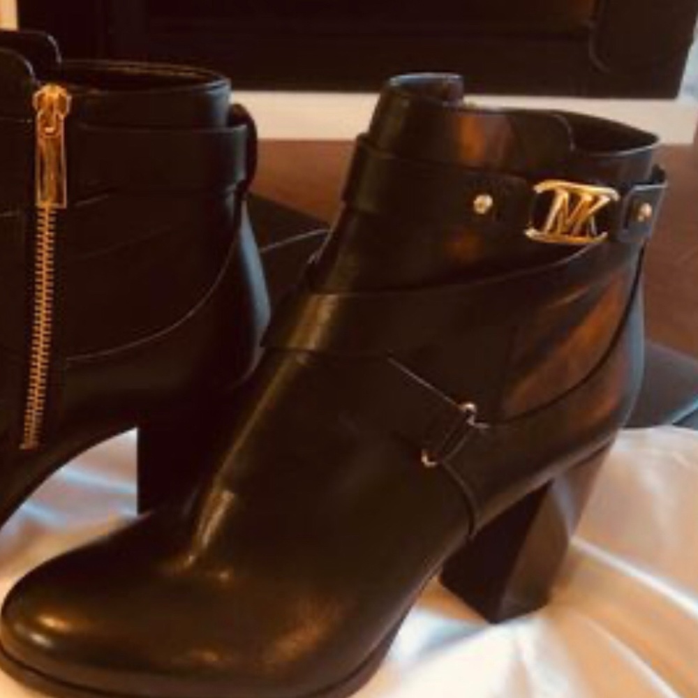 Michael Kors black leather booties